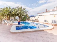 Apartment in Rosas with Private Pool & Bay View - Hot Tub