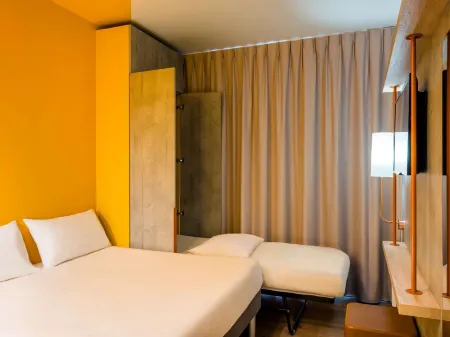 Ibis Budget Divinópolis Отели в г. Дивинополис