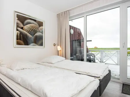 6 person holiday home in Wendtorf