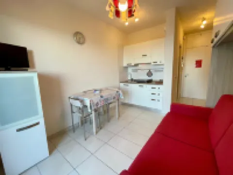 Cozy Seaside Studio-Beahost