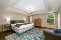 Shady Grove 4 King Beds, Dog Run & Outdoor Fun - 4-Star