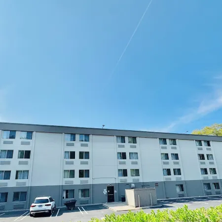 Motel 6 Milford, CT
