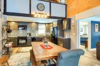 Secluded Home w/ Fire Pit, 8 Mi to Cannon Mountain - Wi-Fi