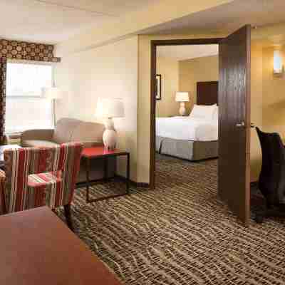 Holiday Inn DUBUQUE/GALENA by IHG Rooms