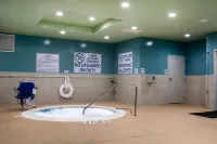 Holiday Inn Express & Suites FLORENCE I-95 & I-20 CIVIC CTR by IHG - Hot Tub