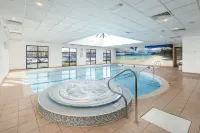 Holiday Inn 倫敦 - 謝珀頓 - 游泳池
