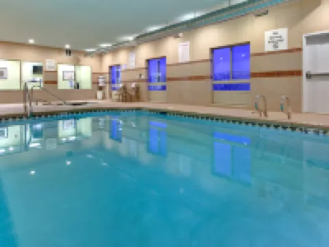 Holiday Inn Express & Suites GRANTS - MILAN by IHG Hoteles en Grants