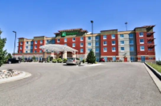 Holiday Inn BISMARCK by IHG Hotels in 