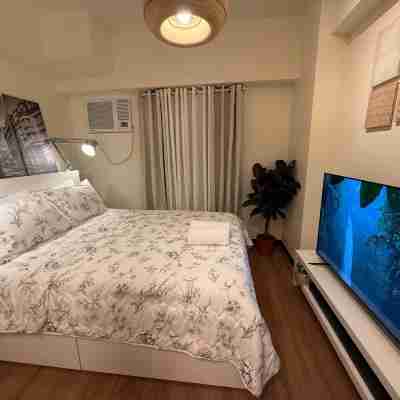 1BR Luxury Apartment The Camden Place Others