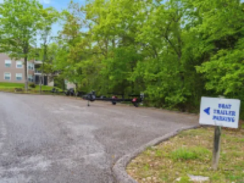 Lake Hideaway Waterfront Condo w/ Resort Perks! Hotels in Pine B Township
