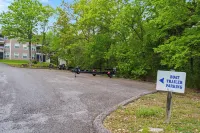 Lake Hideaway Waterfront Condo w/ Resort Perks!