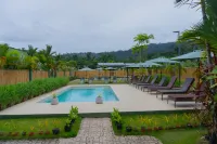 Royal Suites Port Barton