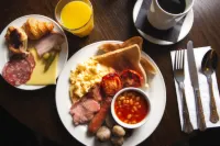 City Sleeper at Royal National Hotel - servizio colazione