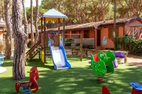 Residence with swimming pool in Albinia just 150 mt from the beach - 2-Star