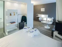 Novotel Suites Luxembourg Hotels near Dommeldange Train Station