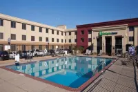 Holiday Inn Express SAN FRANCISCO-AIRPORT SOUTH by IHG - Beach