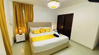 Modern Rooftop Penthouse Private Large Jacuzzi - 2-Star