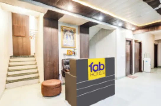 FabHotel Novis House