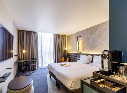 Novotel Liverpool Paddington Village
