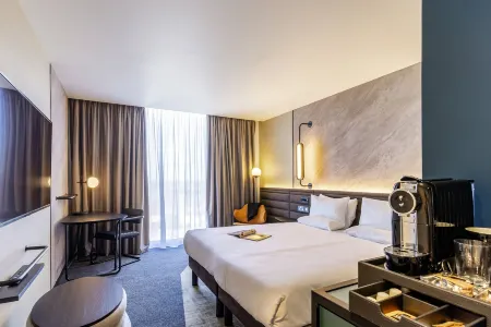 Novotel Liverpool Paddington Village