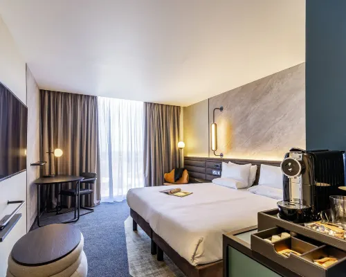 Novotel Liverpool Paddington Village Hotels near Croxteth