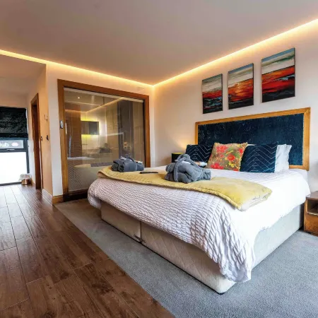 Antrim House Guest Rooms & Suites