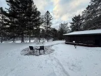 Charming 2-bedroom cabin with WiFi, AC near ATV routes, & Rock Dam Lake.