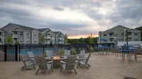 Landing Apartments Vernon - 3-Star