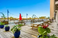 Laketown Wharf 531