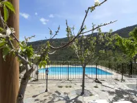 Holiday Home in Laroya with Pool & BBQ Hotels in Laroya