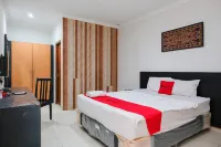 RedDoorz Plus @ Taman Siswa 2 Hotels in Yogyakarta