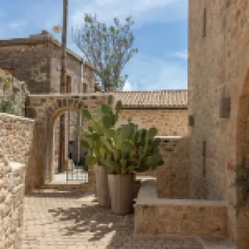 Korona Boutique Hotel