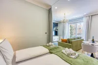 Boutique Downtown Studio with Balcony  1