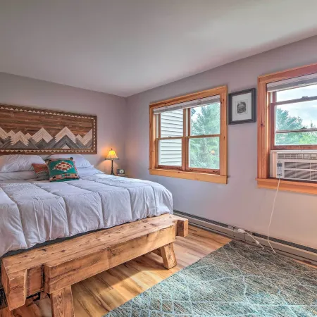 Lake Placid Gem w/ Patio & Views < 1 Mi to Beach!