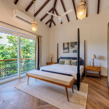Elivaas Casa Zyra 4 BHK villa Отели в г. Мапуса