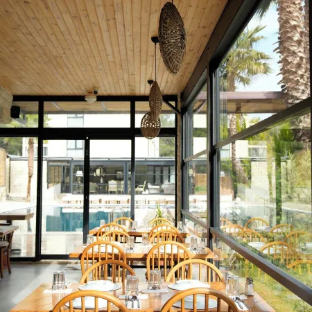 Garrya Romo Hotel
