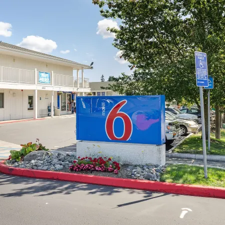 Motel 6 Tacoma, WA - South