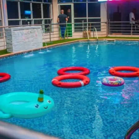 D&G Hotels & Suites