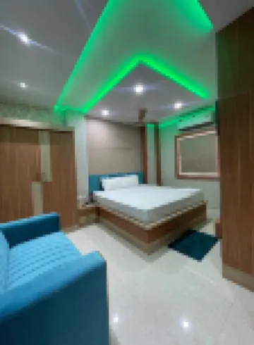 Alexa Hotel & Restaurent Hotel di 