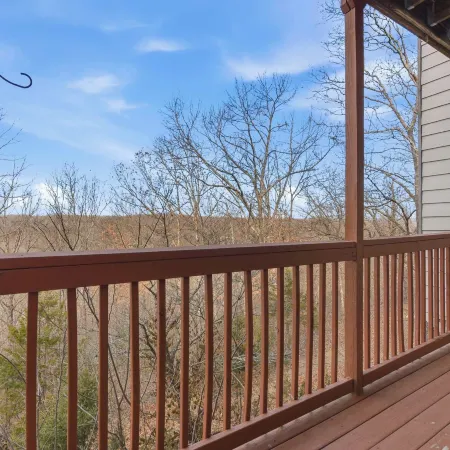 Oak Lane Escape - Branson - Resort Condo on Golf Course w/ Endless Amenities
