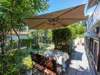 Apartments Hinic