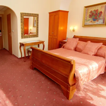 Hotel Opera