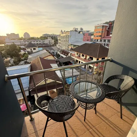 The Nova inn