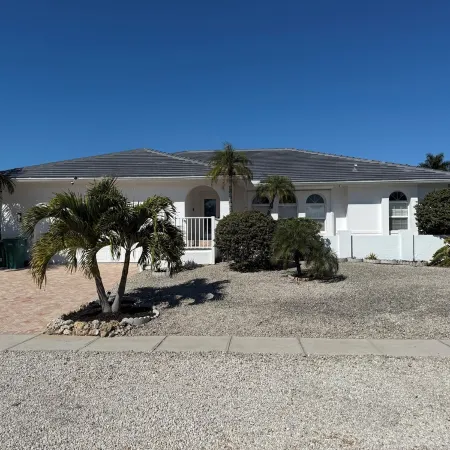 Island House with waterview