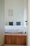 Designer Seafront Stay | 2 Bed - 2-Star