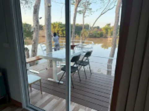 Rim Nam Ozone Homestay