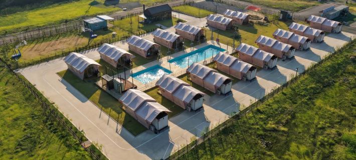 Daebudo Glamtop Luxury Glamping & Kids Swimming Pool Campsite Hotels in Ansan
