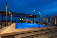 Homewood Suites by Hilton Savannah Historic District/Riverfront - Rooftop Pools