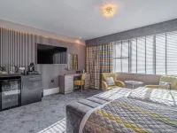 Daresbury Park Hotel Hotels near The Halliwell Jones Stadium