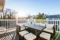 3BR Prime Luxury near NYC w Arcade Room